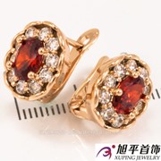 Серьги лимонное золото ''Овальный красный камень в оправе камней'' 624144(8) фото