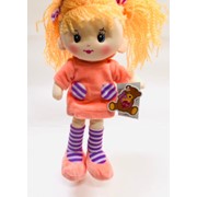 Кукла музыкальная 30 см мягкая в оранжевом платье фотография