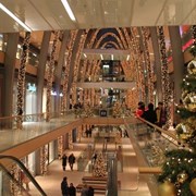 Оформления новогоднее торгового центра. Ташкент фото