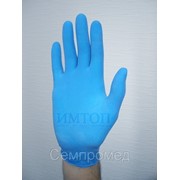 Хирургические перчатки нитриловые без пудры и опудренные. фото