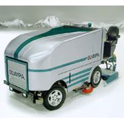 Машина льдозаливочная Олимпия Милленниум Селект фотография