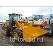 Фронтальный погрузчик марки XCMG LW300F