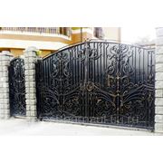 Ворота кованые в Барнауле под заказ. фото