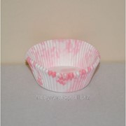 Бумажная форма для маффин бело-розовая (d=50 мм h=25 мм) фото