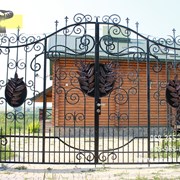 Производство и установка металлоконструкций  фото