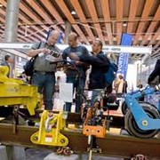 Инструменты для железнодорожного транспорта фото