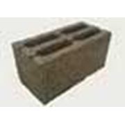 Блок стеновой керамзитобетонный камень стеновой пустотелый 390х190х188 фотография