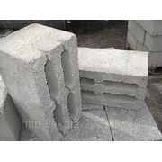 Блок керамзитобетонный строительный 40х20х20 4 пустоты фото