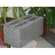 Блок стеновой керамзитный 90% 4-хпустоный (90% керамзита) М-25