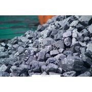 Уголь каменный уголь в тесном смысле слова обнимает разности ископаемых. или минеральных углей.