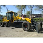 Автогрейдер XCMG GR 135 фото