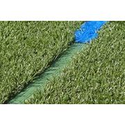 Укладка искусственной травы (синтетический газон) Gumbit фото