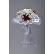 Букет для невесты №15, белый/красный (латекс, 7 роз) фото
