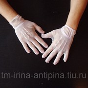 Свадебные перчатки короткие белые