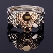 Кольцо из серебра и золота «Движок» от Wickerring фото