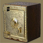 Вскрытие сейфов с обычным замком фото