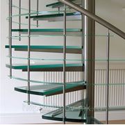Винтовые лестницы со стеклянными ступенями