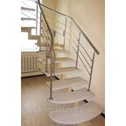 Интерьерная лестница на металлокаркасе “Milena“ фото