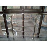 Ограждение балкона из нержавеющей стали фотография