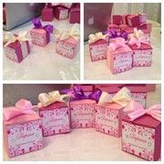 Бонбоньерки, коробочки для конфет фотография