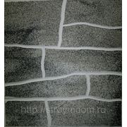 Гибкая плитка из мраморной крошки DELAP (Венгрия) под рваный камень фотография