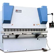 Наше предприятие оказывает услуги по гибке листового металла фото