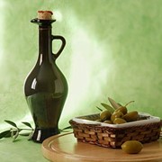 Масло оливковое органическое фотография
