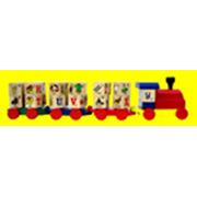 Игрушки деревянные:каталкикачалкимашинки и поезда из кубиковразвивающие игрыдетские музыкальные инструменты и проч. фото