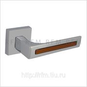 Дверная ручка на квадратной розетке TUKE GLASS MARRONE (ТУК ГЛАСС). Арт. 625/50 Q CR+MR фото