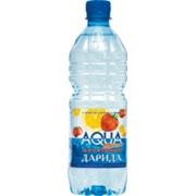 Вода “AQUA Фруктовая“ с ароматом клубники и лимона фотография