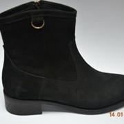 Весенние женские ботинки из натурального замша черного цвета, модель b 210-10, ТМ "Maestro", Харьков