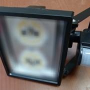 Светодиодный прожектор с датчиком движения