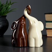 Фигура “Пара слонов“ молочный+шоколад глянец 7х12х16см фото