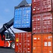 Перевозка грузов стандартными контейнерам фото