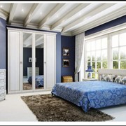 Мебель для спальни Корпусная мебель для спальни на заказ может быть выполнена в любом стиле: классика, модерн, хай-тек, эклектика. При изготовлении используют практичные и экологически чистые МДФ и ДСП фото