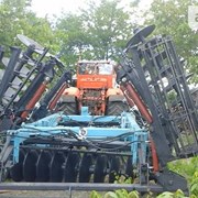 Вспашка,дискование,обработка почвы на тракторе Кир фотография