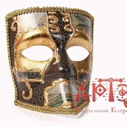 Венецианская маска Баута фотография