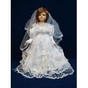 Кукла фарфоровая “Невеста“ фото