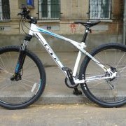 Прокат, аренда туристических велосипедов. Найнер GT Karakoram 3.0 2013 фото