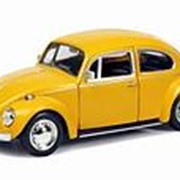 UNI-FORTUNE Toys Industrial Ltd. Машина металлическая 1:32 Volkswagen Beetle 1967, инерционная, желтый матовый цвет, 16.5 x 7.5 x 7 с 554017M(B) фото