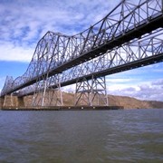 Мост стальной фотография