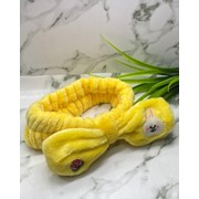 Повязка для волос заяц с цветком желтая фото