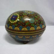 Шкатулка антикварная “Яйцо“ фото