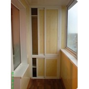 Шкафы-купе для балконов фото
