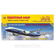 Звезда 7008, Пассажирский авиалайнер Боинг 787-8 Дримлайнер (масштаб 1144) фотография