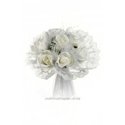 Букет для невесты №07, белый (розы латекс, 7 шт) фото