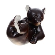 Скульптура Лфз - медвежонок лежащий фото