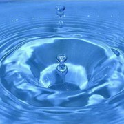 Обработка воды. Обработка питьевой воды. Химическая обработка воды. фото
