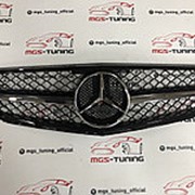 Решётка Mercedes C-class w204 С63 черный обод хром полоса фото