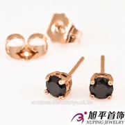 Серьги-гвоздики позолота “Камень (0,4) в 4х держателях на основании“ 224831(1) фото